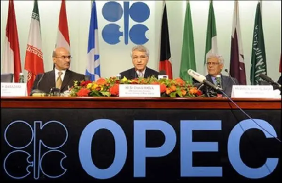 OPEC+维持产量不变 俄罗斯出口不确定性或引发市场动荡