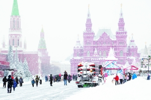 莫斯科遭遇80多年来最强降雪