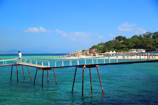 海南旅游必去十大景点 海南旅游必去十大景点有哪些